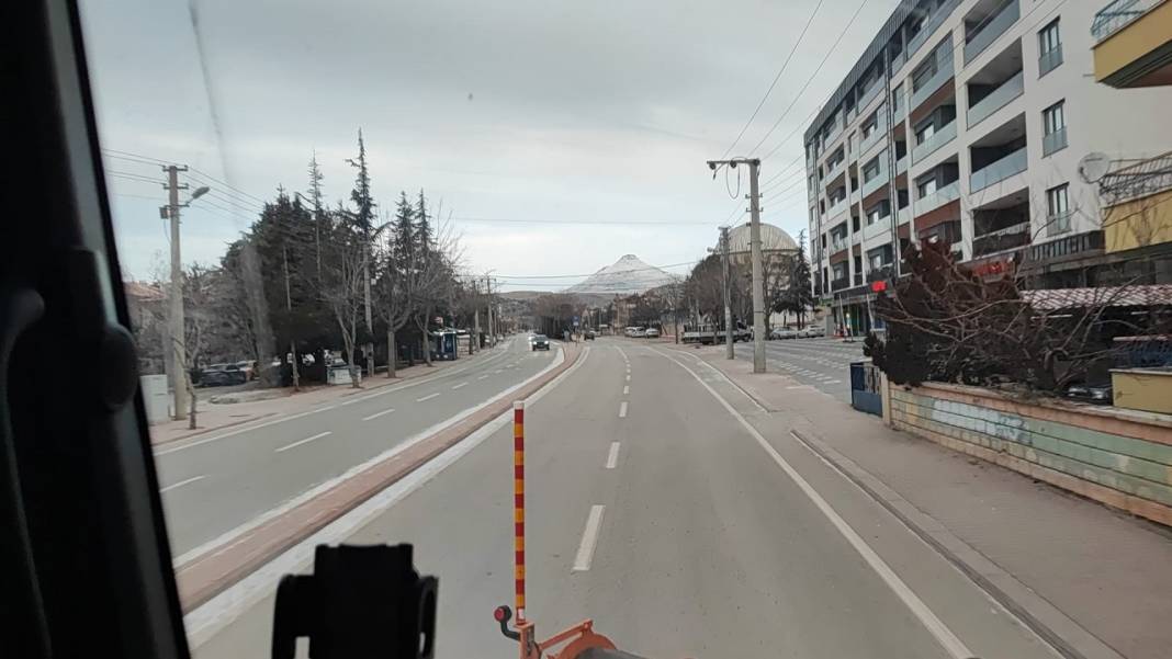 Konya’da ulaşım için kar seferberliği! 9