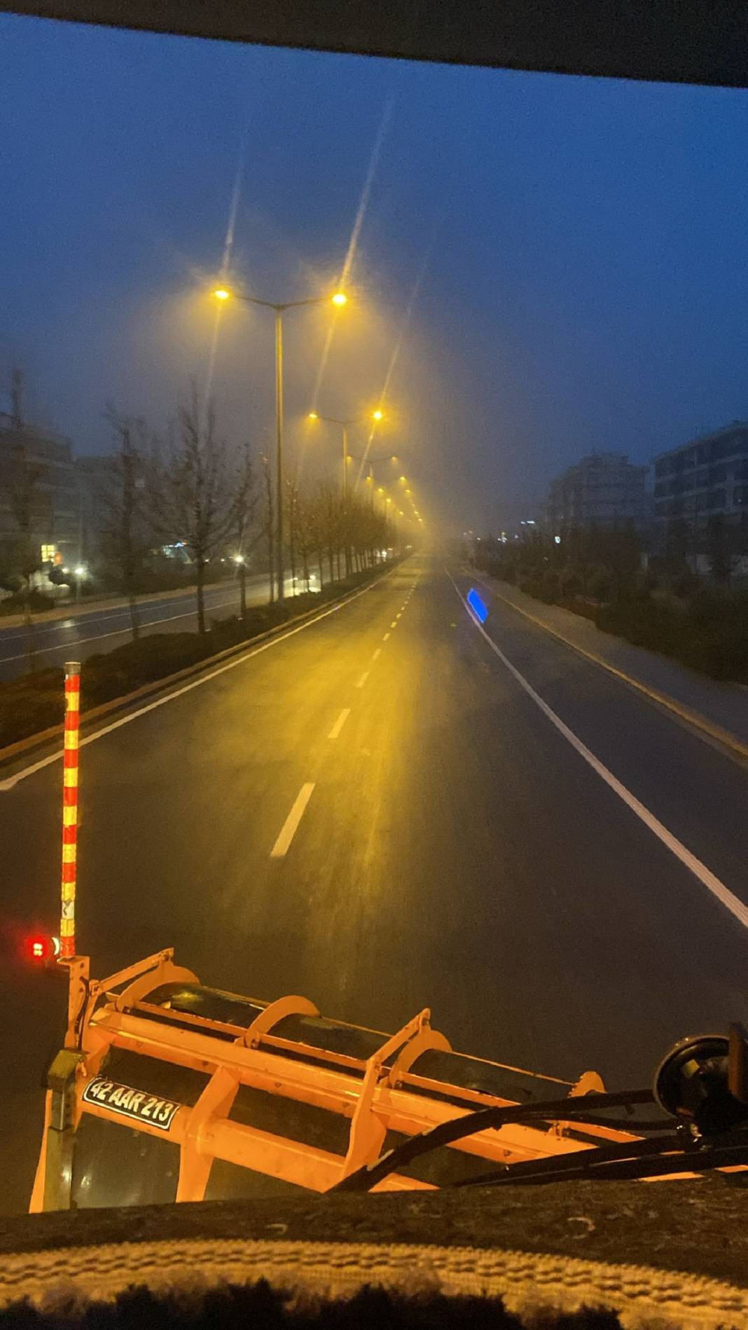 Konya’da ekipler teyakkuzda! AKOM’dan buzlanmaya karşı yoğun mesai 4