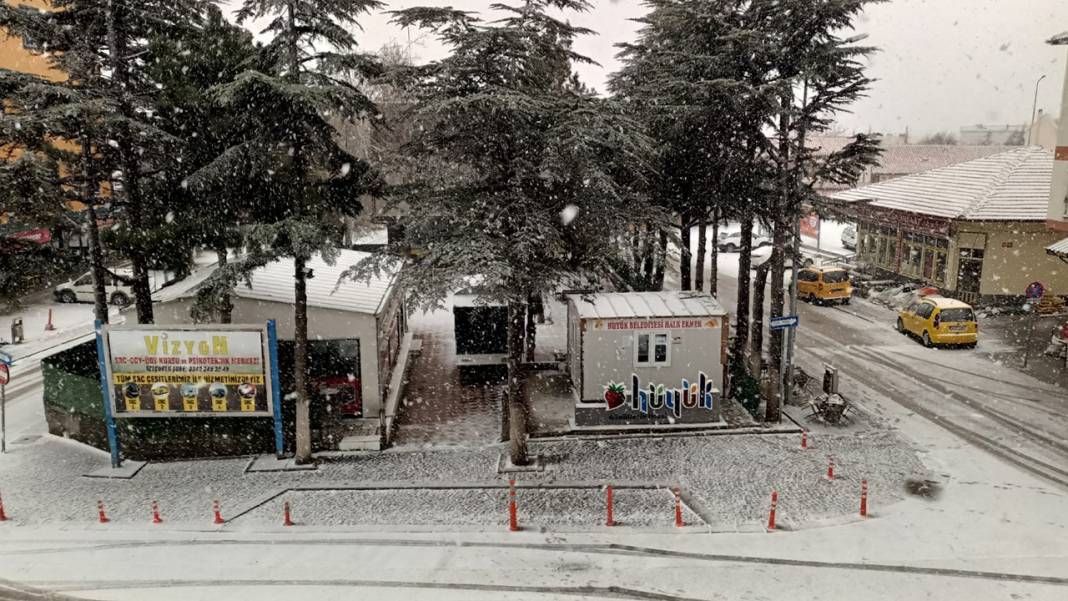 Beyaz bereket Konya merkezin yanından geçti, bu ilçeleri sevindirdi 1