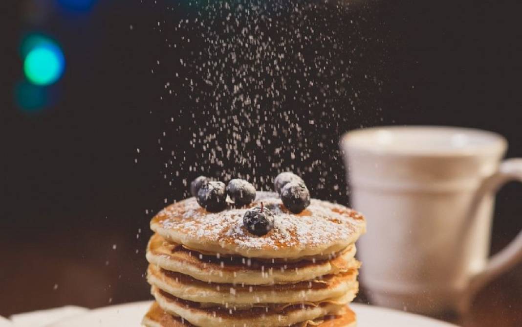 Kahvaltıların yeni trendi unsuz pankek! İşte tarifi!... 4