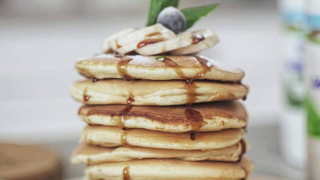 Kahvaltıların yeni trendi unsuz pankek! İşte tarifi!... 3