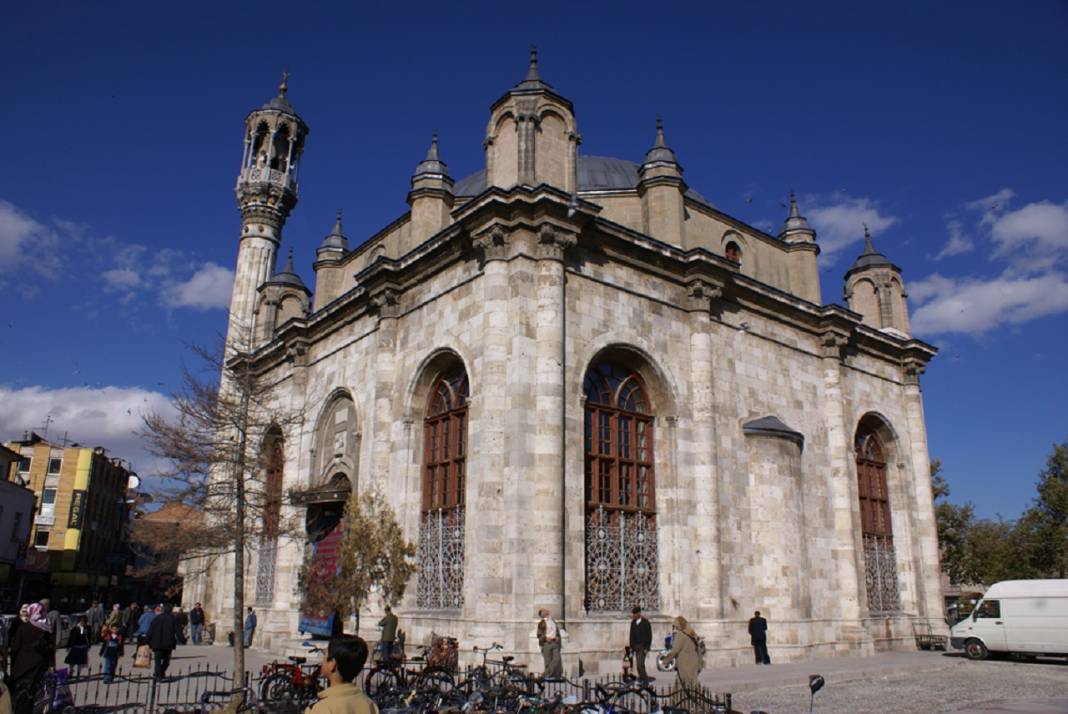 Berat Kandili’nde hangi dualar okunur? Bu listeyi mutlaka kaydedin 1