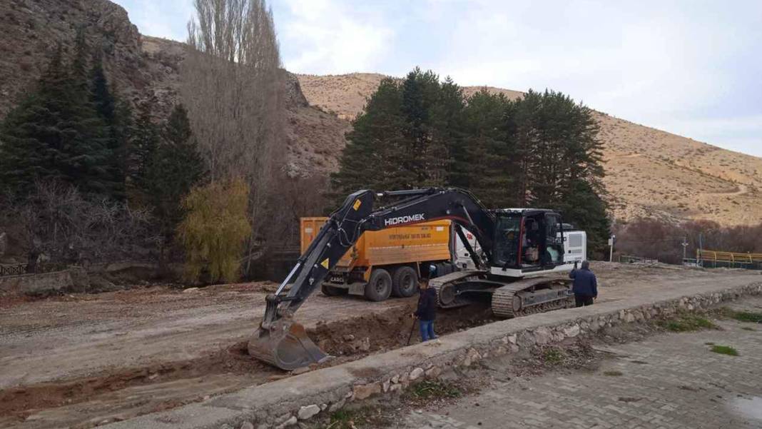 Meğer Konya Hititlerin de buğday ambarıymış! Bolluk dualarını Konya'da taşa kazımışlar 5