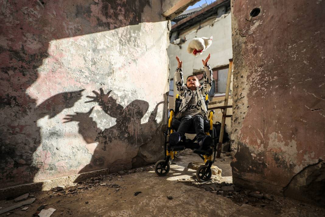 Siyonist rejim İsrail çocukları hedef almaya devam ediyor 3