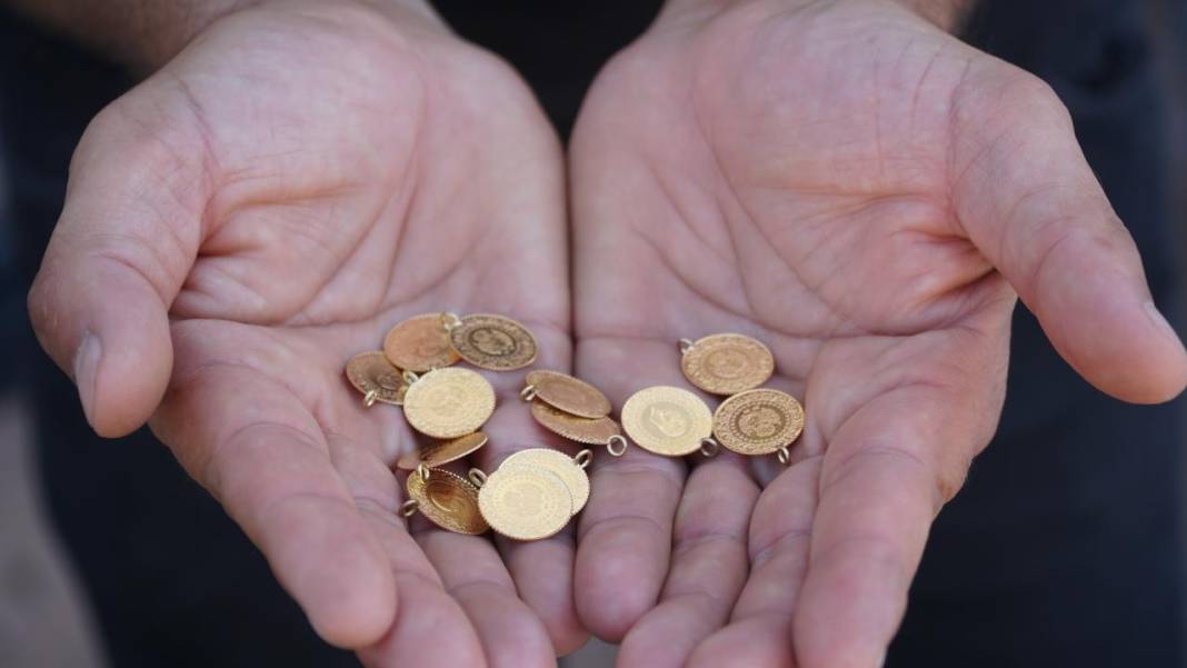 Dibe vuran güvenli liman için 10.100 beklentisi! İşte altın vuruşun zamanı ve rakamı 13