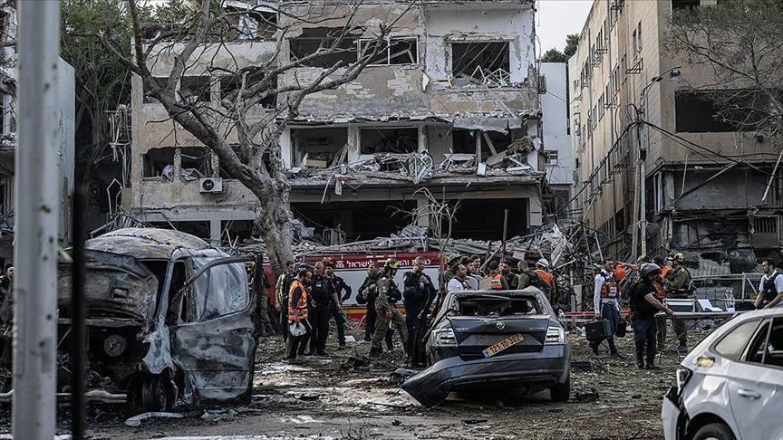 İran-İsrail savaşı’nda gerilim tırmanıyor: Natanz vuruldu, bölge alarmda! 1