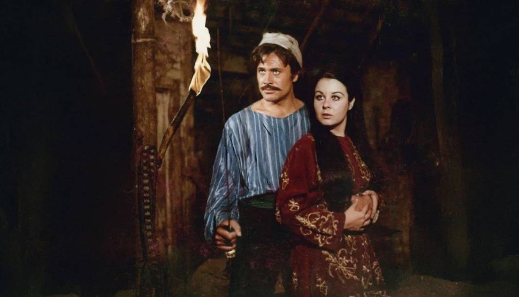 Köroğlu hikayesi ne anlatıyor? 3