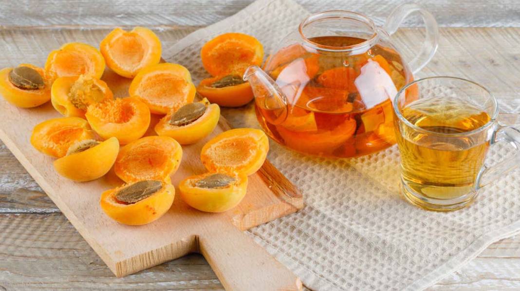 Kimyasalları unutun! Bu doğal yağ düzenli kullanıldığında etkisi ikiye katlanıyor 1