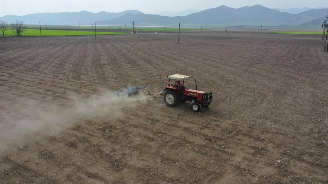 Uzmanından kritik uyarı: Tarım ilaçları nefes kesiyor! 2