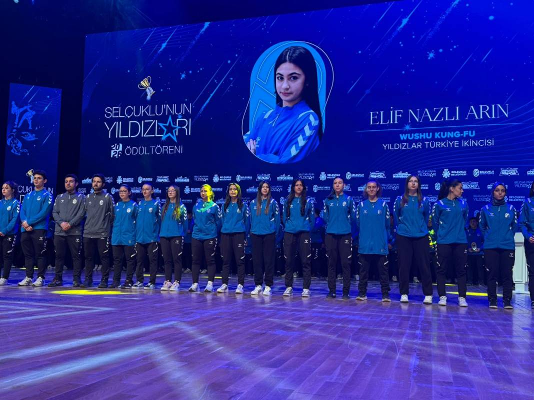 Selçuklu'nun yıldızlarından özel kareler... 1