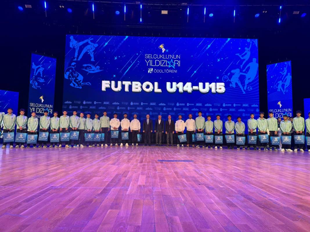 Selçuklu'nun yıldızlarından özel kareler... 13