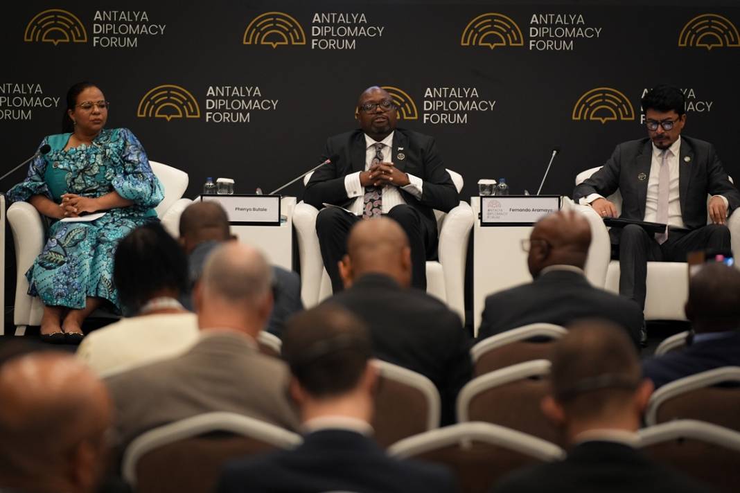 Antalya Diplomasi Forumu'nda 23 devlet ve hükümet başkanı ağırlandı ( FOTO GALERİ) 10