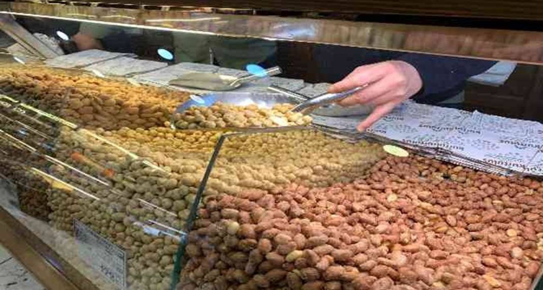 En faydalı kuruyemişler listesi değişti: İlk 3 şaşırtıyor 4