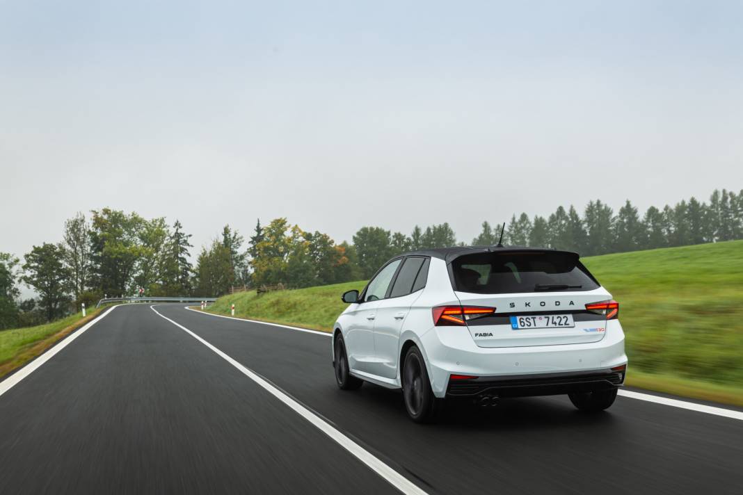 Türkiye’de satışa sunulan en ucuz otomatik arabalar 8