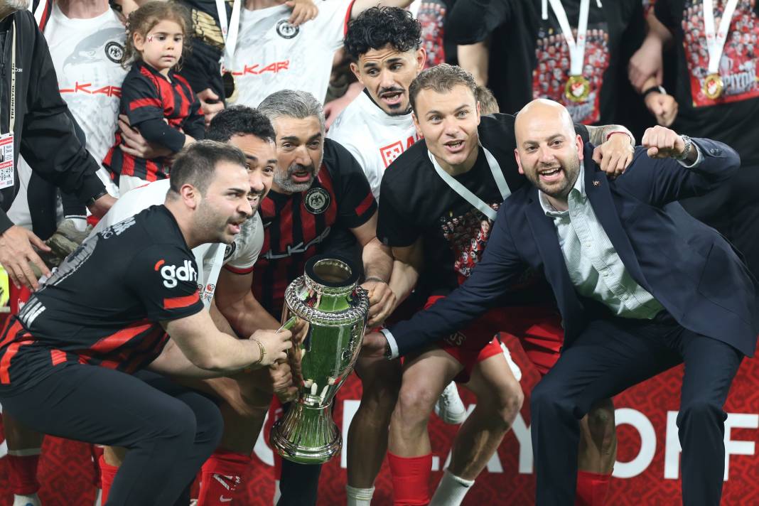 Çorum FK'nın kupa töreninden çok özel kareler 5