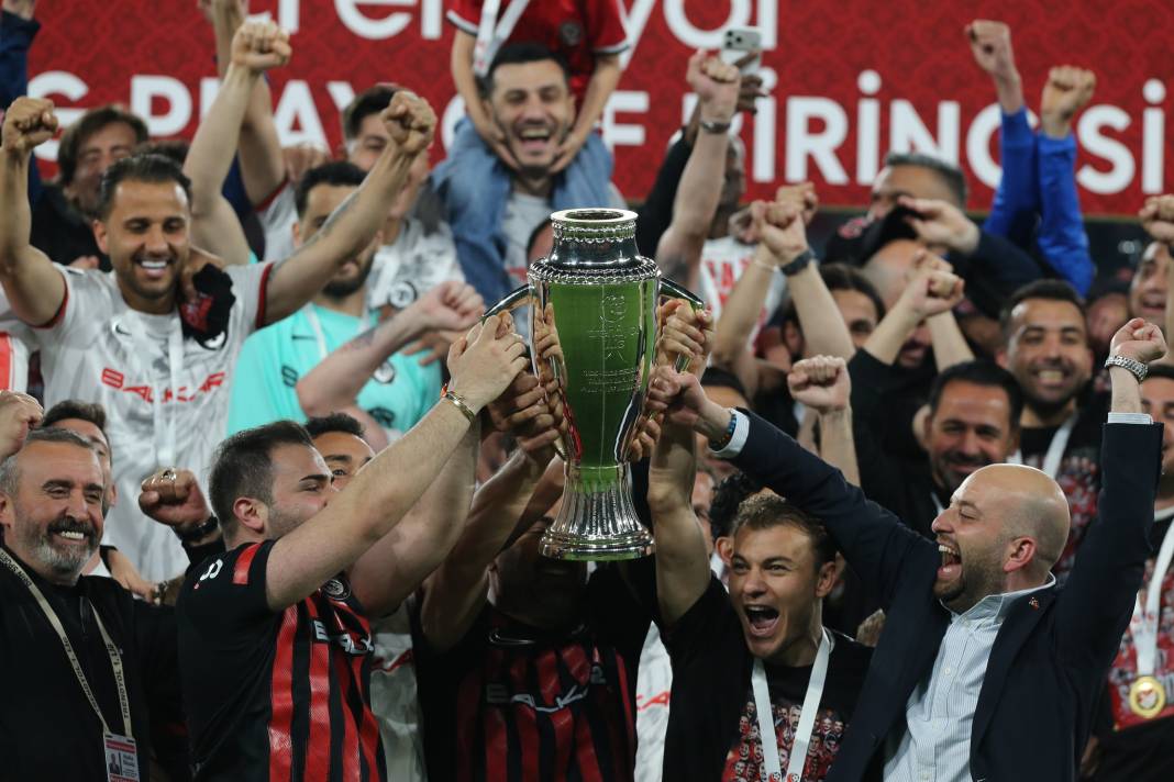 Çorum FK'nın kupa töreninden çok özel kareler 7