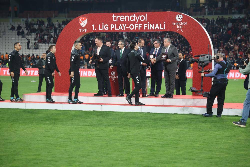 Çorum FK'nın kupa töreninden çok özel kareler 4