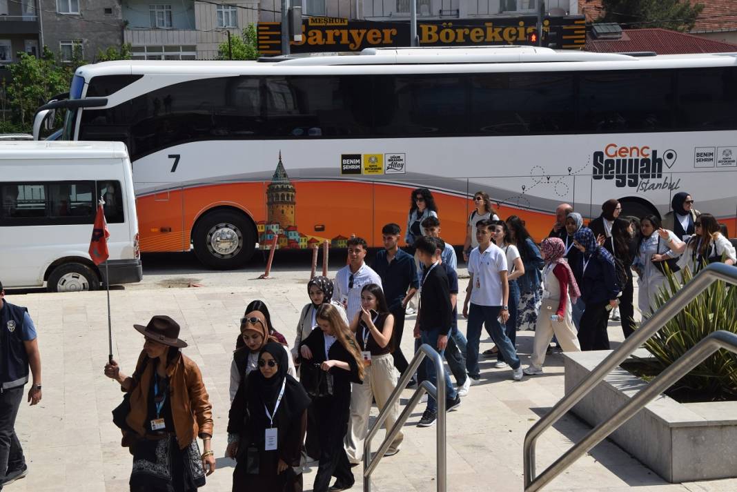 Konya Büyükşehir’den dev proje! Binlerce genç İstanbul yoluna koyuldu! 18