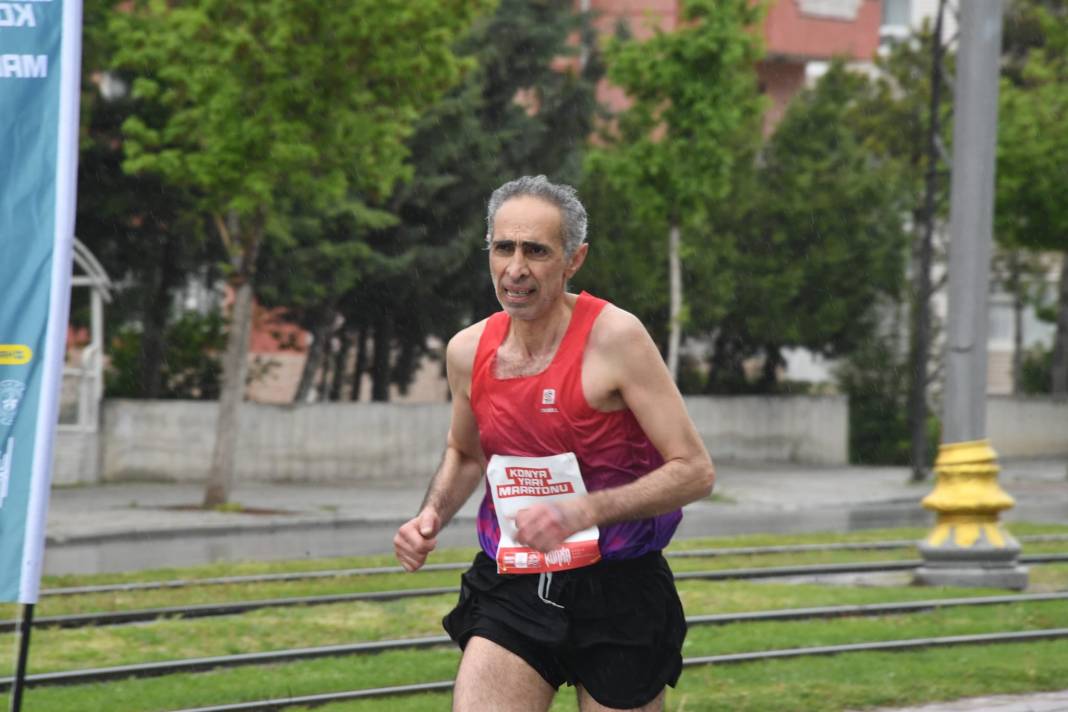 Konya Yarı Maratonu nefes kesti 11