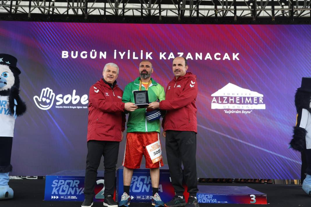 Konya Yarı Maratonu nefes kesti 5