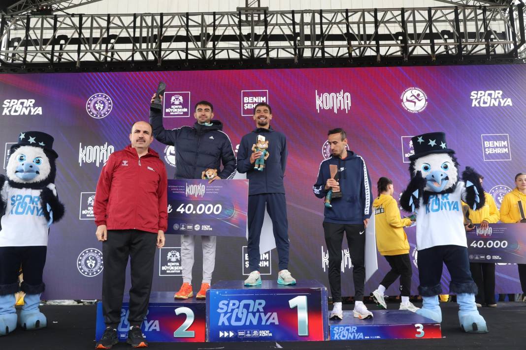 Konya Yarı Maratonu nefes kesti 2