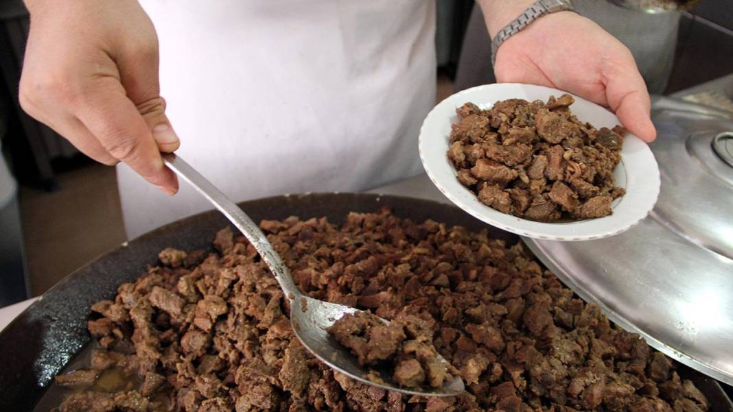 Kurbanlık etten kavurma tarifi: Bayram sofralarının vazgeçilmezi 2