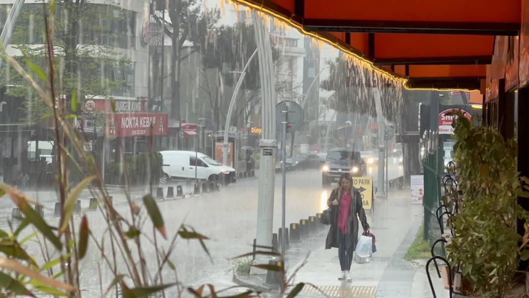 Konya’ya yeniden yağış geliyor: İşte ilçe ilçe 5 günlük hava durumu 12