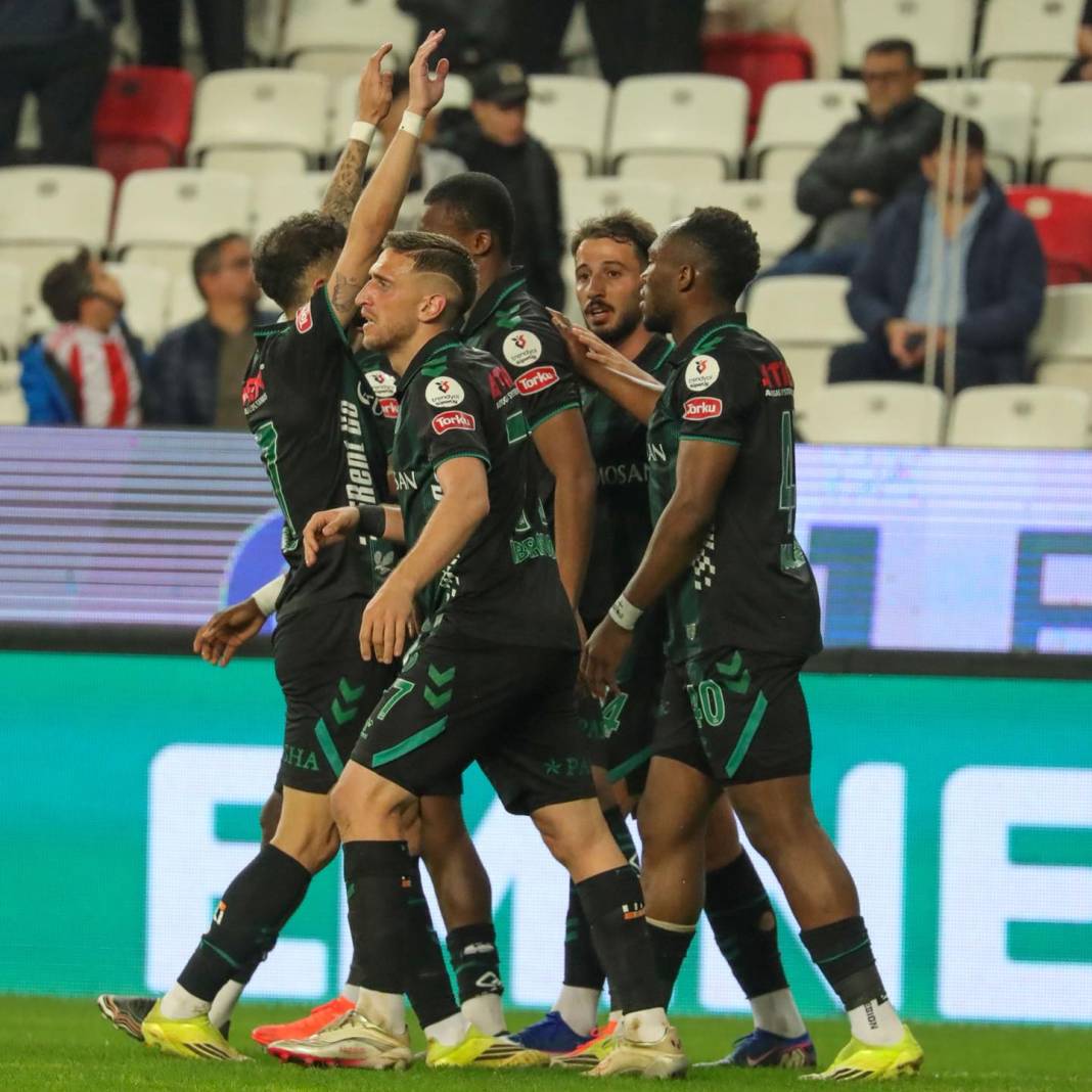 2025-2026 sezonunda en güzel 'Konyaspor' kareleri! 7