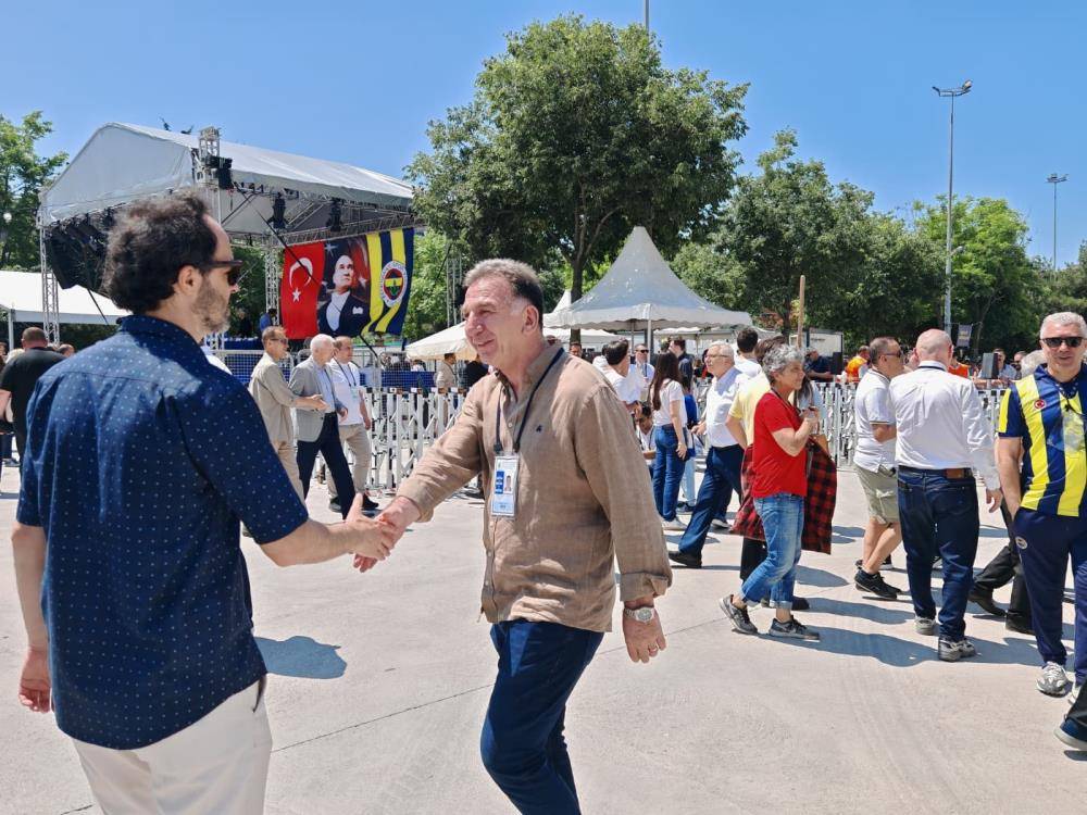 Aziz Yıldırım mı ? Hakan Safi mi? Fenerbahçe'de yeni başkan belli oldu 1