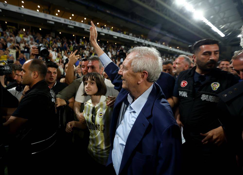 Fenerbahçe camiasında Aziz Yıldırım'dan kritik mesajlar! 2