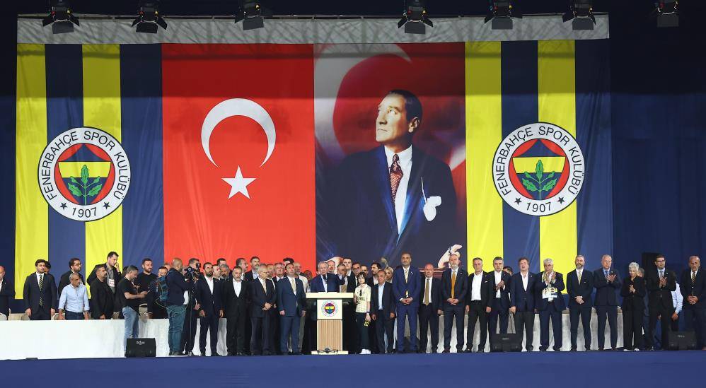 Fenerbahçe camiasında Aziz Yıldırım'dan kritik mesajlar! 3