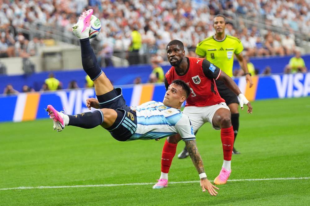 Messi'li Arjantin Dünya Kupası'nda dolu dizgin! 4