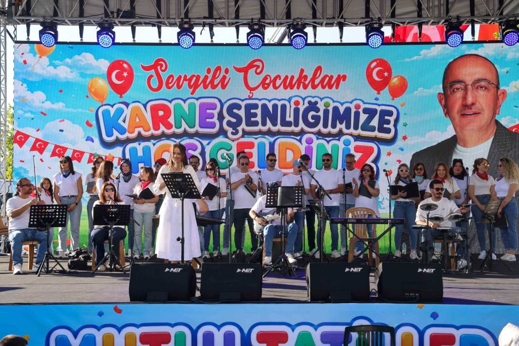Konya'daki 80 Binde Devr-i Alem Parkı'nda coşku zirveye çıktı! 2