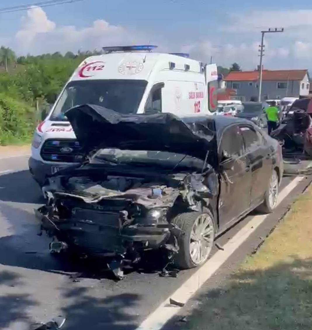 AKP'li milletvekilinin karıştığı kazada ölü ve yaralılar var 2