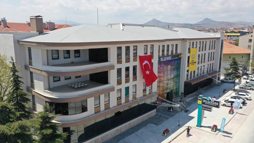 Ardıçlı’ya dev eğitim yatırımı geliyor! İlk kazma bu tarihte vurulacak 6