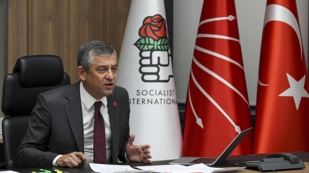Özgür Özel'in yeni partisi belli oldu! 5