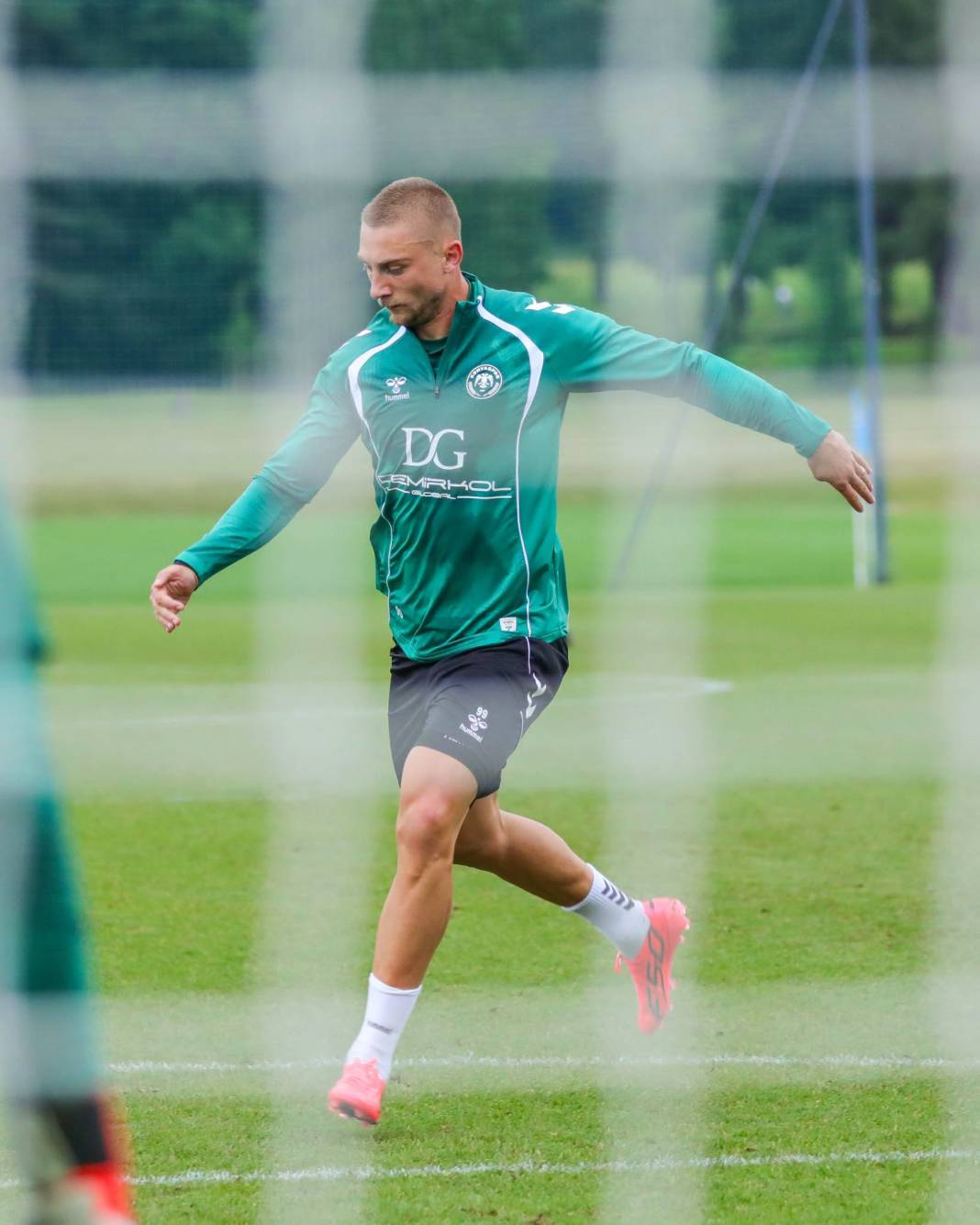Konyaspor'un Slovenya kampından özel kareler... 15