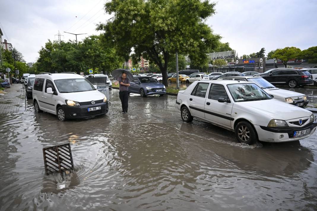 Ankara'da yağmur yağdı, deniz görüntüsü ortaya çıktı 1