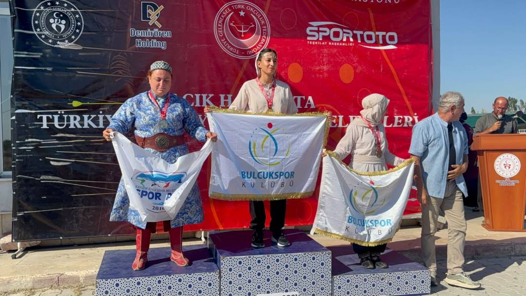 Konya'da okçuluk şampiyonası nefes kesti 1