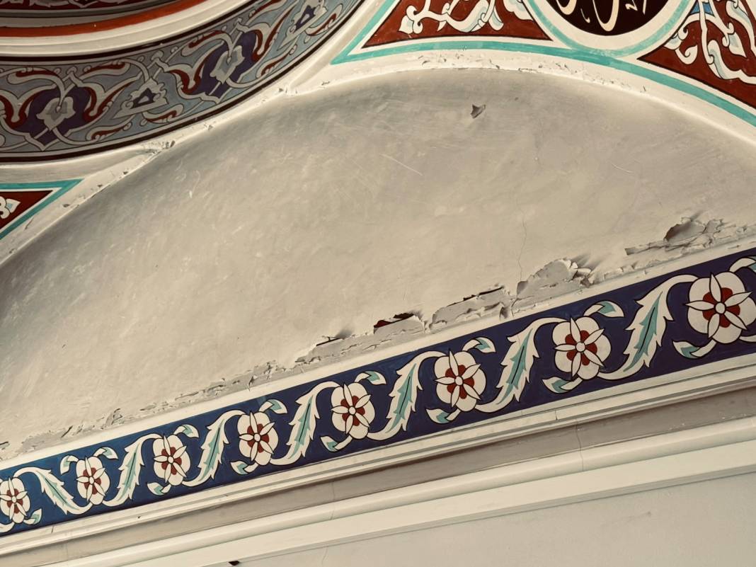 Hacı Veyiszade Camii'nde içler acısı görüntüler... 3
