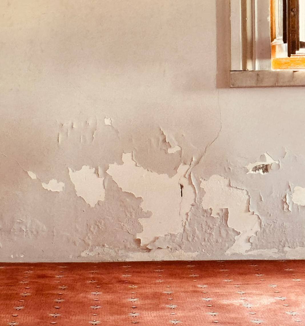 Hacı Veyiszade Camii'nde içler acısı görüntüler... 2