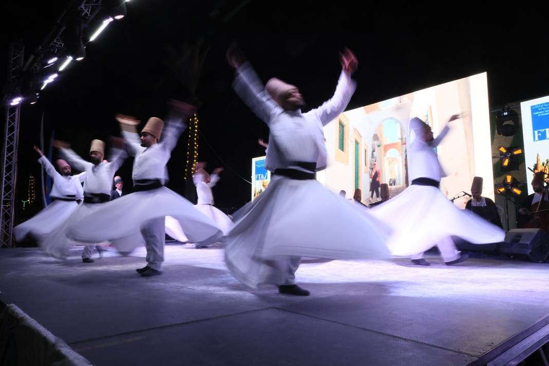 Konya’nın semazenleri Tunus’u büyüledi! 5