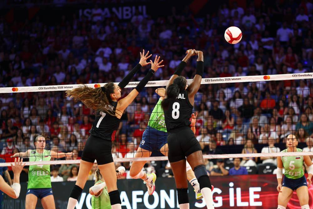 A Milli Kadın Voleybol Takımı, namı diğer Filenin Sultanları coştu 5