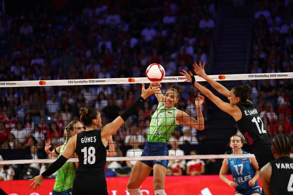 A Milli Kadın Voleybol Takımı, namı diğer Filenin Sultanları coştu 1