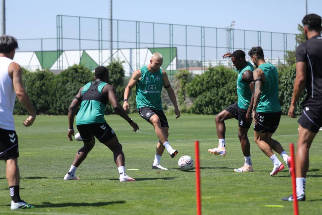 Konyaspor Fenerbahçe maçına hazır! 2