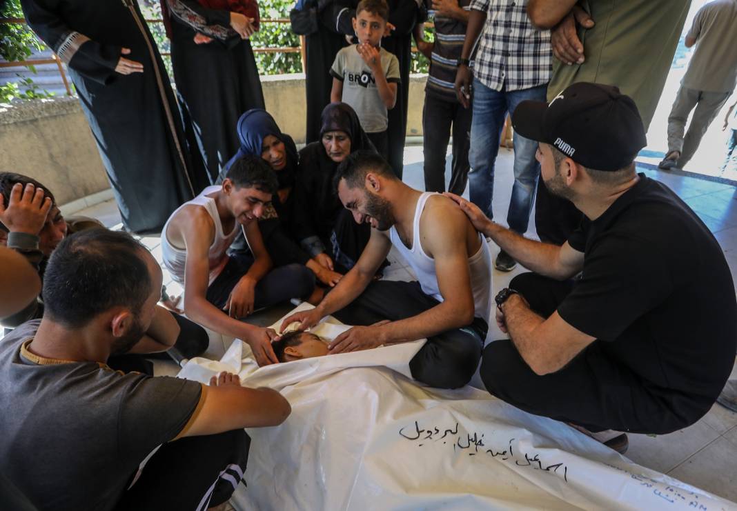 Siyonist katil İsrail vurdu, Gazze'de son 24 saatte yine ölü sayısı arttı 13