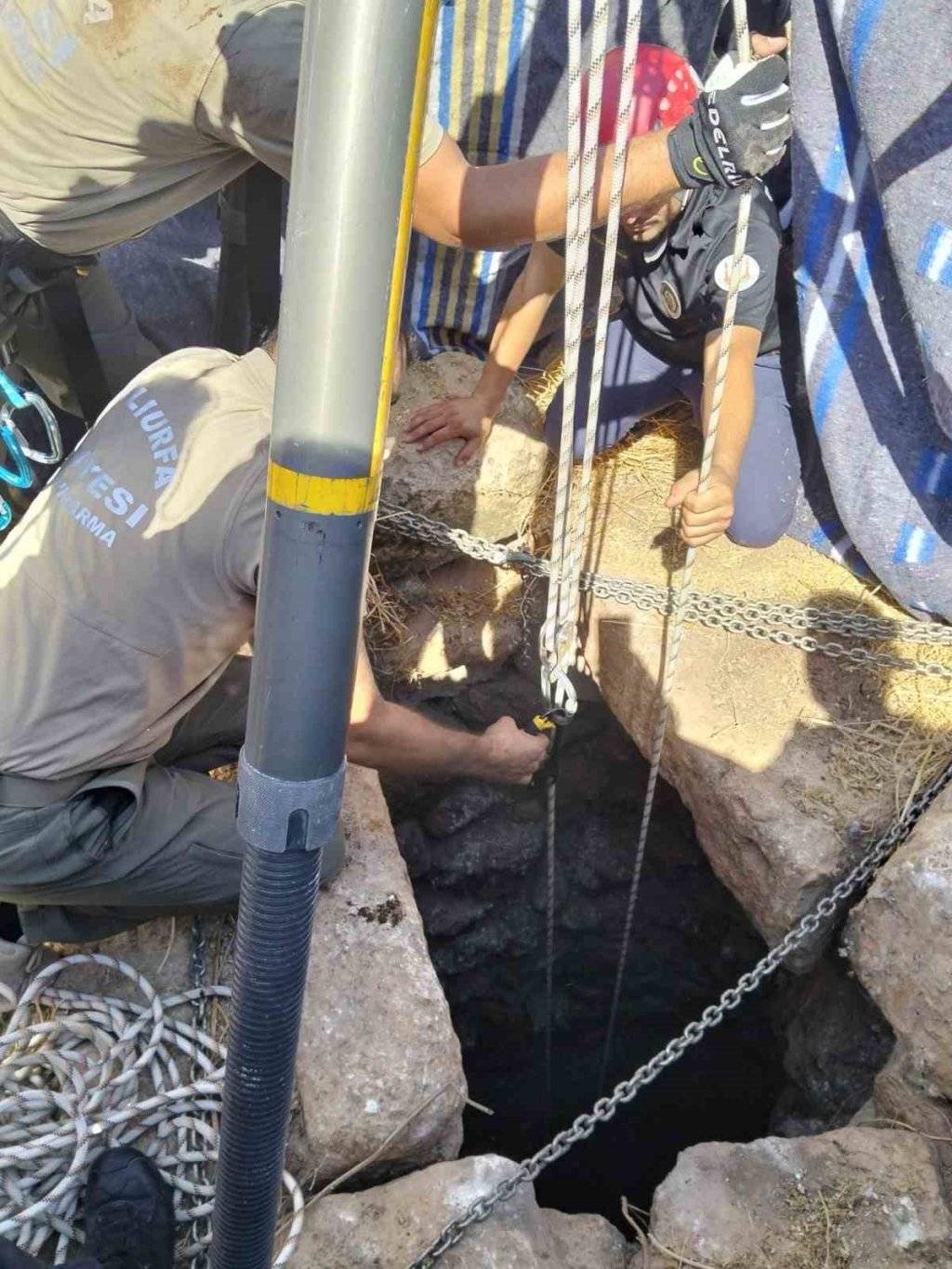 Koyunları otlatırken ortadan kayboldu! Kuyuda ölüsü bulundu 2