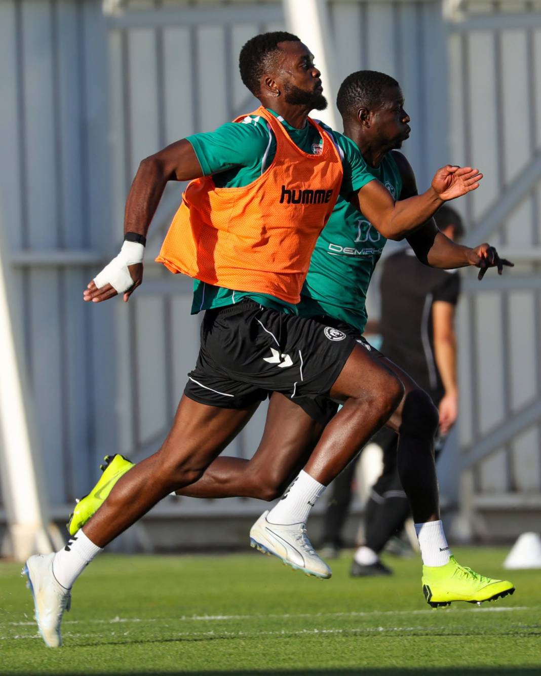 Konyaspor'da Erzurumspor maçı öncesi moraller nasıl? 6
