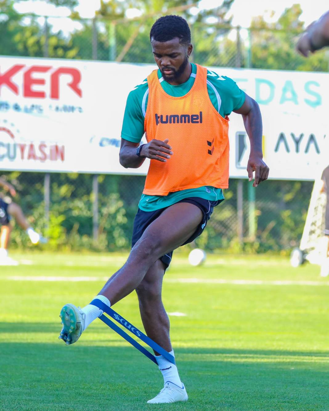 Konyaspor'da Trabzonspor mesaisi devam etti 1