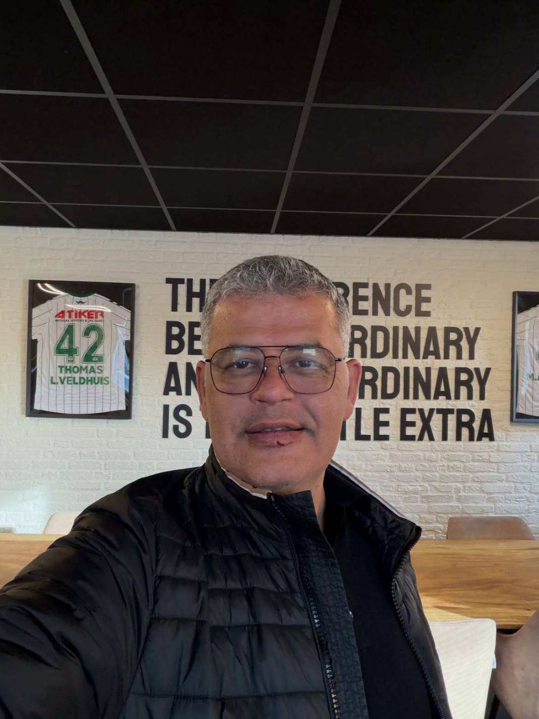 Konyaspor'da Ömer Atiker'den Hollanda çıkarması 1